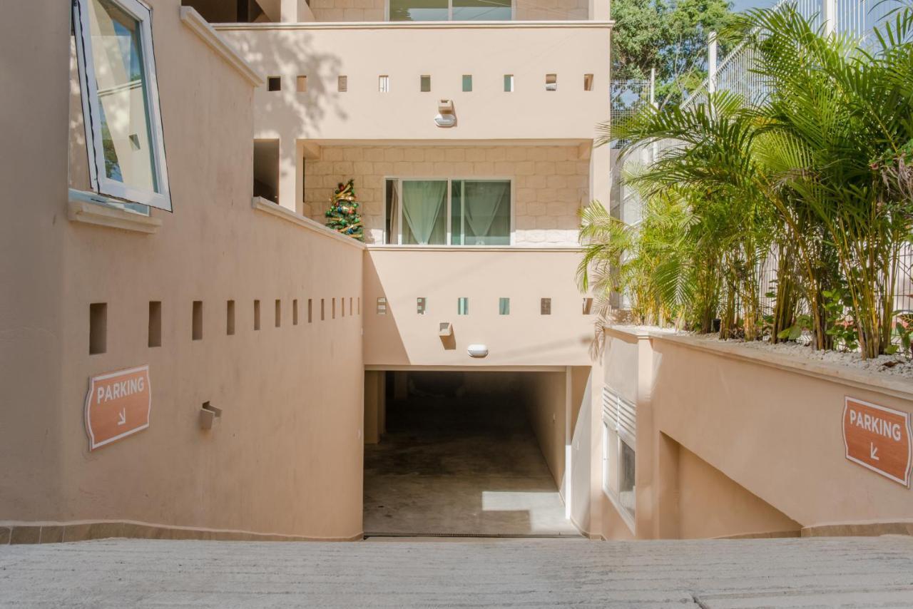 Casa Leo Aparthotel Playa del Carmen Exterior photo
